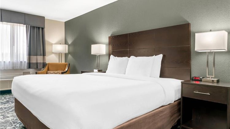 Quality Inn Byron Center Room