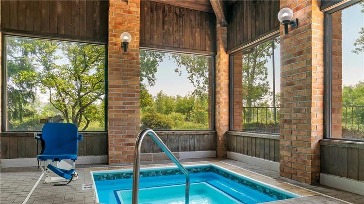 Quality Inn Byron Center Pool