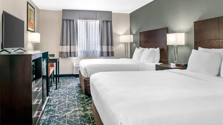Quality Inn Byron Center Room