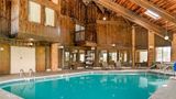 <b>Quality Inn Byron Center Pool</b>. Images powered by <a href="https://iceportal.shijigroup.com/" title="IcePortal" target="_blank">IcePortal</a>.