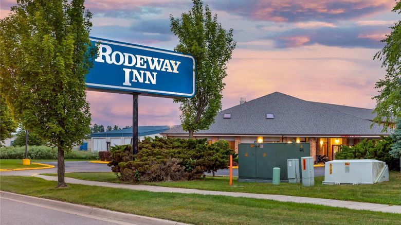 <b>Rodeway Inn Coopersville Exterior</b>. Images powered by <a href="https://iceportal.shijigroup.com/" title="IcePortal" target="_blank">IcePortal</a>.