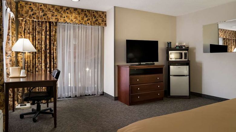 <b>Quality Inn Grand Blanc Suite</b>. Images powered by <a href="https://iceportal.shijigroup.com/" title="IcePortal" target="_blank">IcePortal</a>.