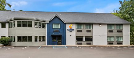 Comfort Inn Traverse City Exterior