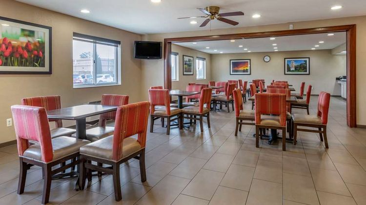 Comfort Inn & Suites of Lansing Restaurant