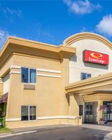 Quality Inn & Suites Ann Arbor Hwy 23