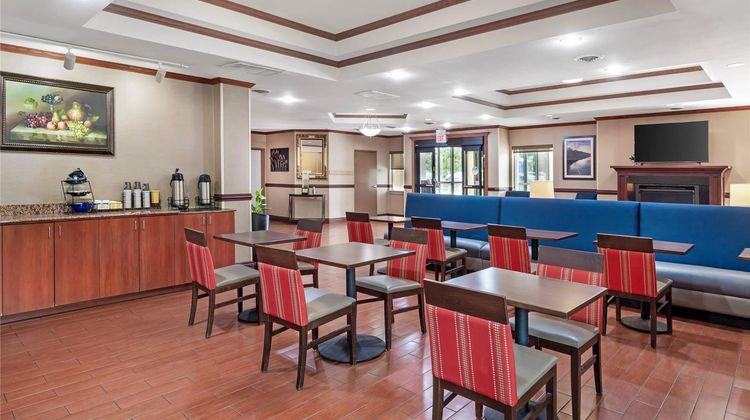 Quality Inn & Suites Ann Arbor Hwy 23 Restaurant