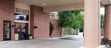 Quality Inn & Suites, Niles Exterior
