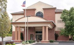 Quality Inn & Suites, Niles
