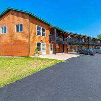 Quality Inn & Suites Munising