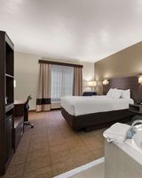 Comfort Inn and Suites Fenton
