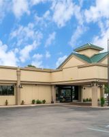 Quality Inn and Suites Monroe