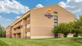 <b>Comfort Inn Lansing Exterior</b>. Images powered by <a href="https://iceportal.shijigroup.com/" title="IcePortal" target="_blank">IcePortal</a>.