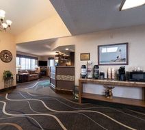 Quality Inn & Suites Newberry Lobby
