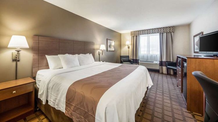 Quality Inn & Suites Newberry Room
