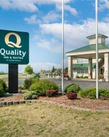 Quality Inn and Suites Manistique