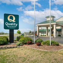 Quality Inn and Suites Manistique