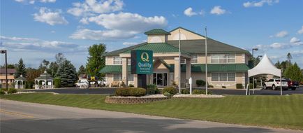 Quality Inn and Suites Manistique Exterior