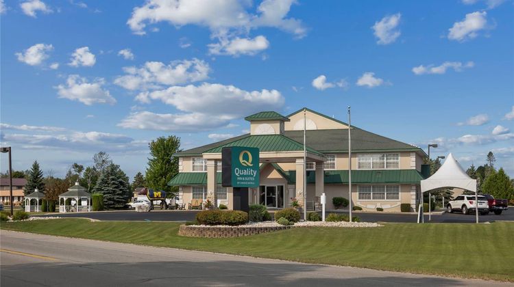 Quality Inn and Suites Manistique Exterior
