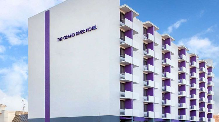 Radisson Grand Rapids Riverfront Exterior