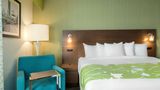 Radisson Grand Rapids Riverfront Suite