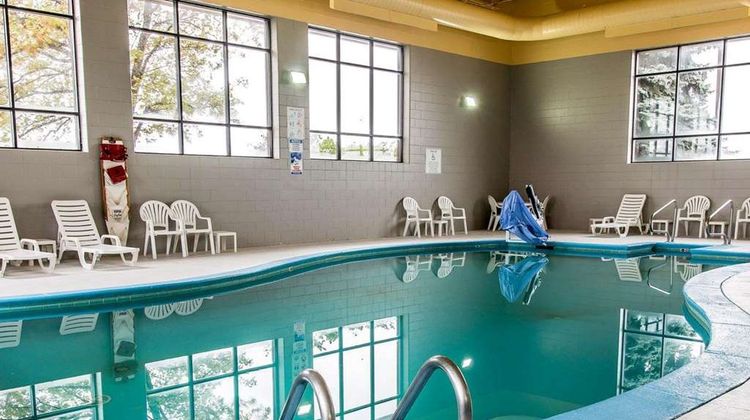 Clarion Inn Kalamazoo Pool