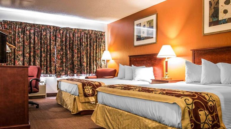 <b>Rodeway Inn Muskegon Room</b>. Images powered by <a href="https://iceportal.shijigroup.com/" title="IcePortal" target="_blank">IcePortal</a>.