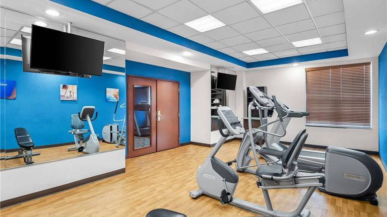 <b>Comfort Inn Allen Park Health</b>. Images powered by <a href="https://iceportal.shijigroup.com/" title="IcePortal" target="_blank">IcePortal</a>.