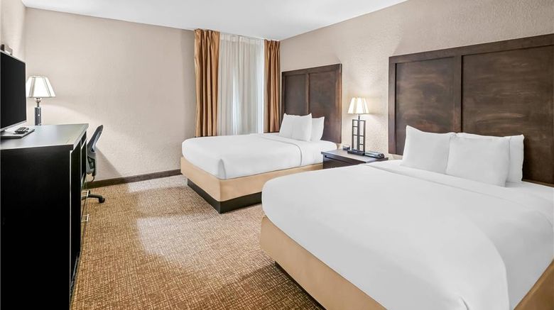 <b>Comfort Inn Allen Park Room</b>. Images powered by <a href="https://iceportal.shijigroup.com/" title="IcePortal" target="_blank">IcePortal</a>.
