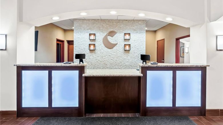 <b>Comfort Inn Allen Park Lobby</b>. Images powered by <a href="https://iceportal.shijigroup.com/" title="IcePortal" target="_blank">IcePortal</a>.