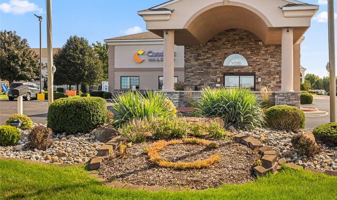 Comfort Inn Ludington Exterior