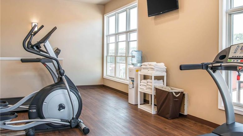 <b>Quality Inn & Suites Houghton Health</b>. Images powered by <a href="https://iceportal.shijigroup.com/" title="IcePortal" target="_blank">IcePortal</a>.