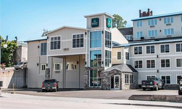 Quality Inn & Suites Houghton