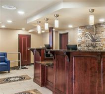 Quality Inn & Suites Houghton Lobby