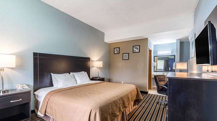 Rodeway Inn Ludington Room