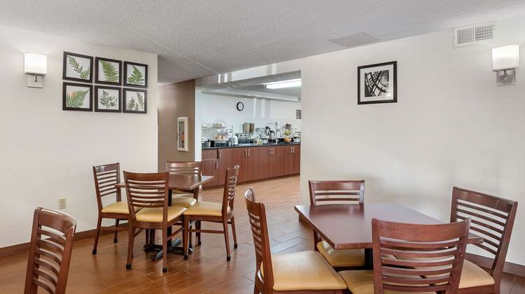 Sleep Inn DeWitt Restaurant