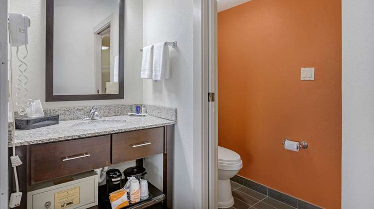 Sleep Inn DeWitt Room