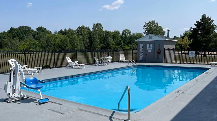 Sleep Inn DeWitt Pool