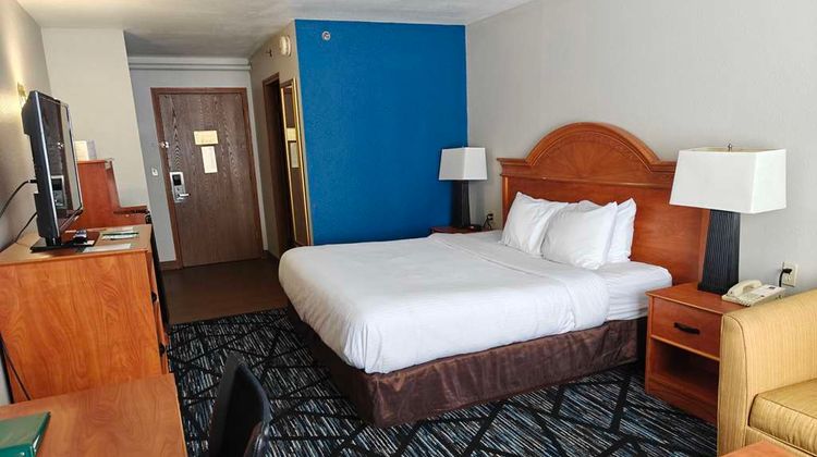 Quality Inn Gaylord Suite