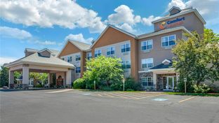 Comfort Suites of Marquette