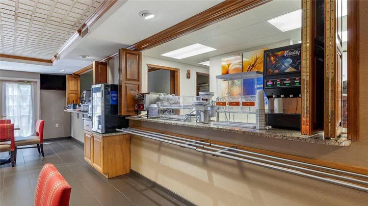 Comfort Suites of Marquette Restaurant