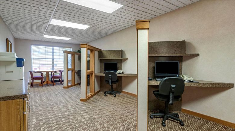 <b>Comfort Suites of Marquette Other</b>. Images powered by <a href="https://iceportal.shijigroup.com/" title="IcePortal" target="_blank">IcePortal</a>.