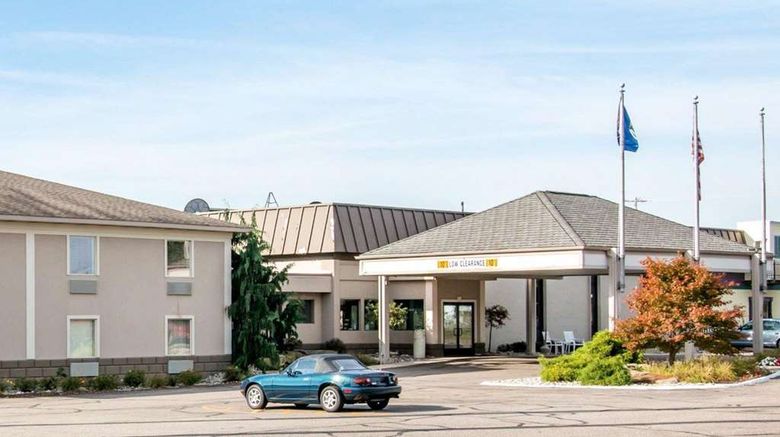 <b>Quality Inn & Suites Next to the Casino Exterior</b>. Images powered by <a href="https://iceportal.shijigroup.com/" title="IcePortal" target="_blank">IcePortal</a>.
