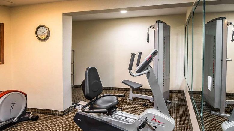<b>Econo Lodge Inn & Suites, Monroe Health</b>. Images powered by <a href="https://iceportal.shijigroup.com/" title="IcePortal" target="_blank">IcePortal</a>.