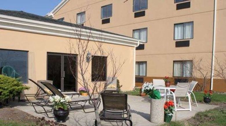 <b>Econo Lodge Inn & Suites, Monroe Other</b>. Images powered by <a href="https://iceportal.shijigroup.com/" title="IcePortal" target="_blank">IcePortal</a>.
