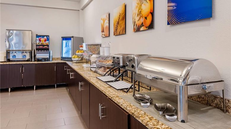 <b>Comfort Inn Airport Restaurant</b>. Images powered by <a href="https://iceportal.shijigroup.com/" title="IcePortal" target="_blank">IcePortal</a>.