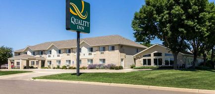 Quality Inn Marshall Exterior