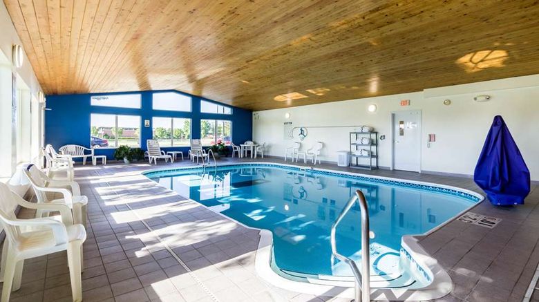 <b>Quality Inn Marshall Pool</b>. Images powered by <a href="https://iceportal.shijigroup.com/" title="IcePortal" target="_blank">IcePortal</a>.