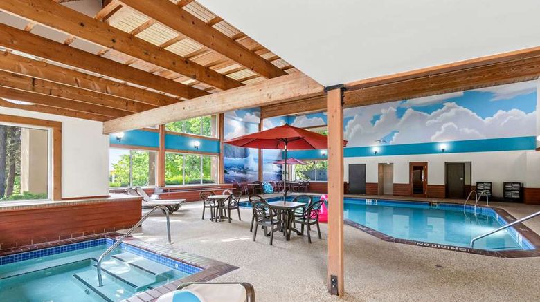 <b>Comfort Inn Duluth West Pool</b>. Images powered by <a href="https://iceportal.shijigroup.com/" title="IcePortal" target="_blank">IcePortal</a>.
