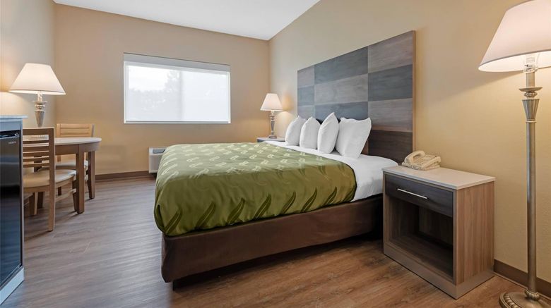 <b>Quality Inn Bemidji Room</b>. Images powered by <a href="https://iceportal.shijigroup.com/" title="IcePortal" target="_blank">IcePortal</a>.
