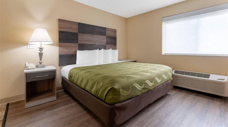 <b>Quality Inn Bemidji Suite</b>. Images powered by <a href="https://iceportal.shijigroup.com/" title="IcePortal" target="_blank">IcePortal</a>.